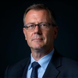 Portraitfoto von Tobias Weber, CSO